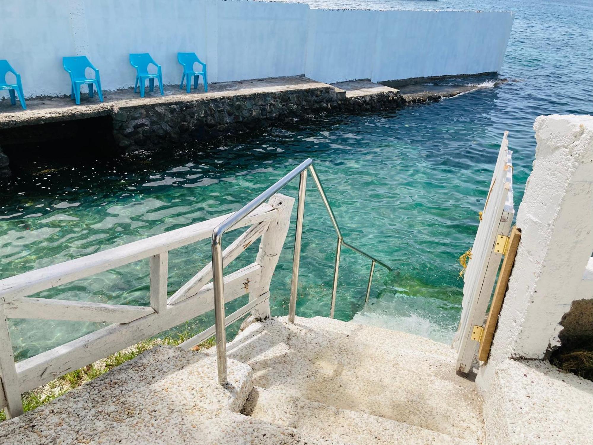 1888 Beach Resort Dumaguete City Bagian luar foto
