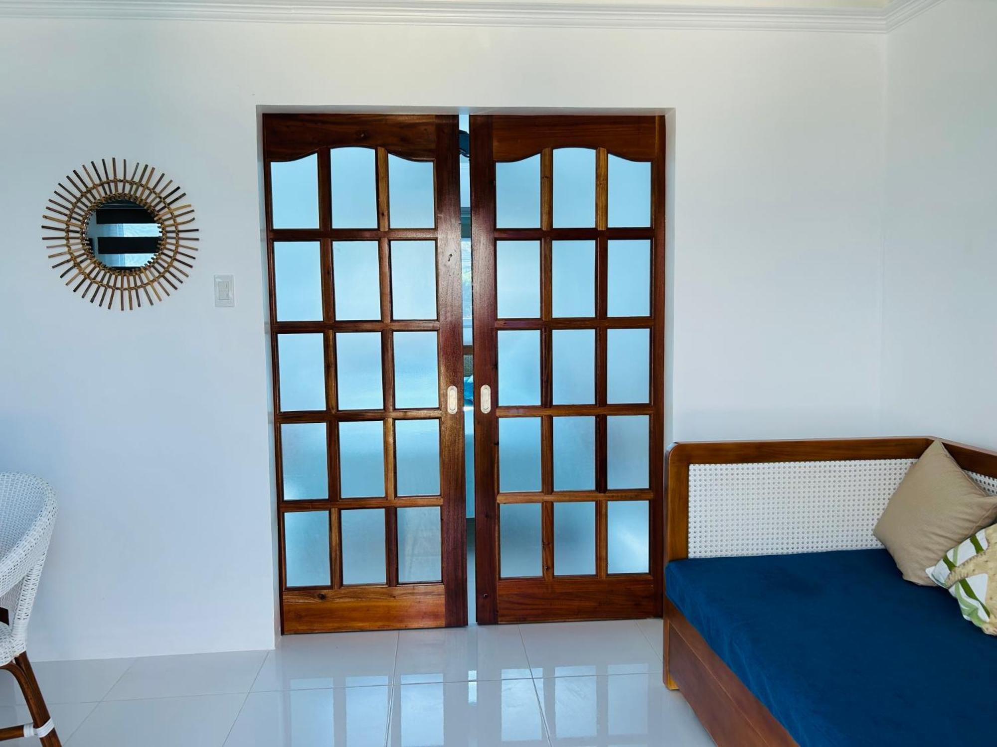 1888 Beach Resort Dumaguete City Bagian luar foto