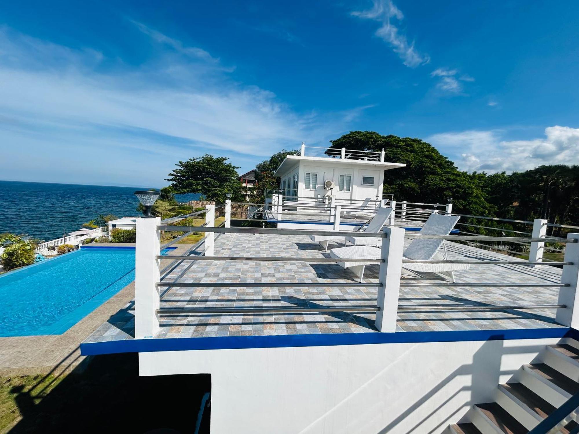 1888 Beach Resort Dumaguete City Bagian luar foto
